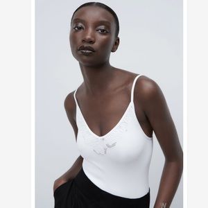 ZARA SEAMLESS LACE BODYSUIT
